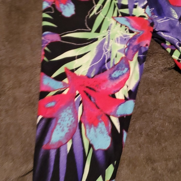 Floral Multicolored Soft Stretchy Leggings - Picture 2 of 2
